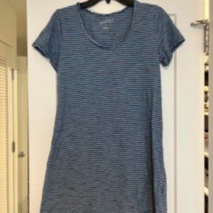 Striped casual blue t-shirt dress